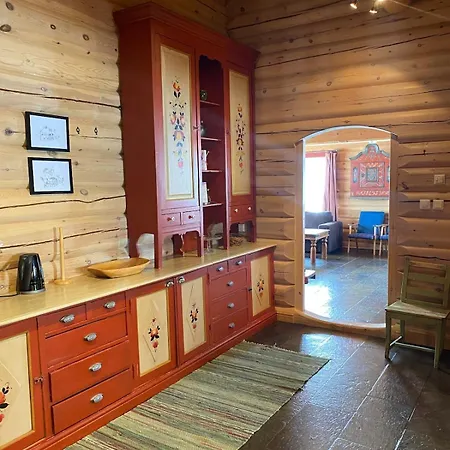 Kvenahytta Nyaraló *