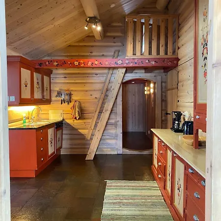 Nyaraló Kvenahytta *